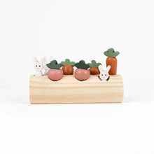 Egmont Toys – Rabbit and Vegetables Log