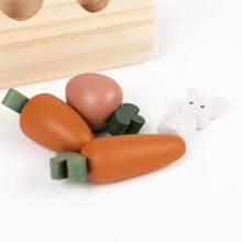 Egmont Toys – Rabbit and Vegetables Log