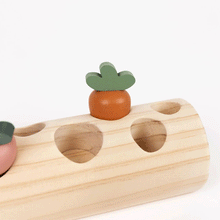 Egmont Toys – Rabbit and Vegetables Log