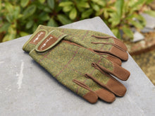 Men's Heritage Tweed Gardening Gloves by Burgon & Ball